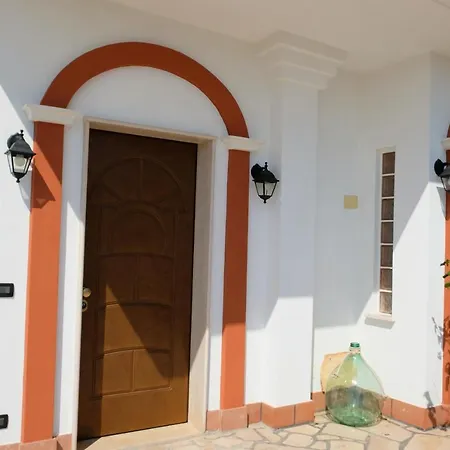 Bed & Breakfast Iolanda Un In Relax Vista Mare E Montagna *