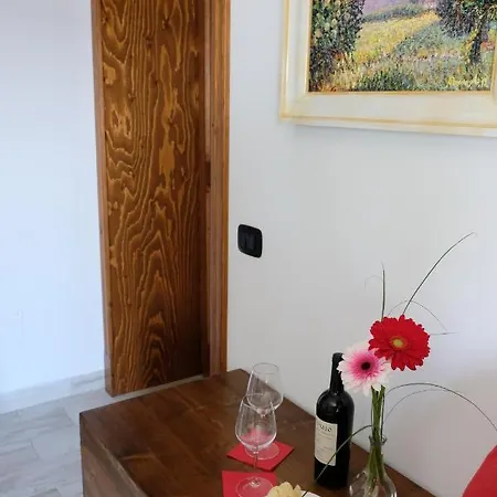 Iolanda Un In Relax Vista Mare E Montagna B&B 포사세시아