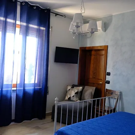 B&B Iolanda Un In Relax Vista Mare E Montagna 포사세시아