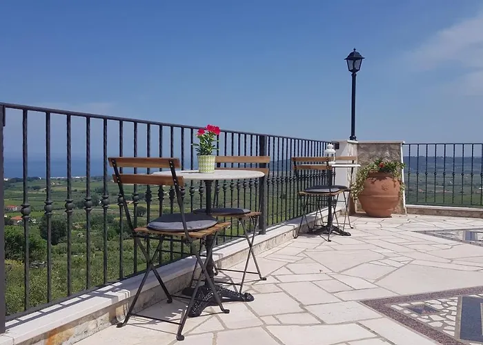 ベッド・アンド・ブレックファスト Iolanda Un In Relax Vista Mare E Montagna フォッサチェージア