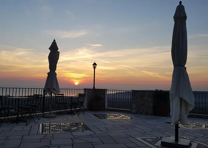 Iolanda Un In Relax Vista Mare E Montagna 4* フォッサチェージア