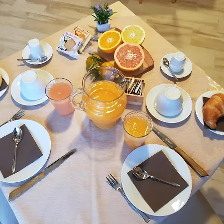 Iolanda Un In Relax Vista Mare E Montagna Bed & Breakfast Fossacesia