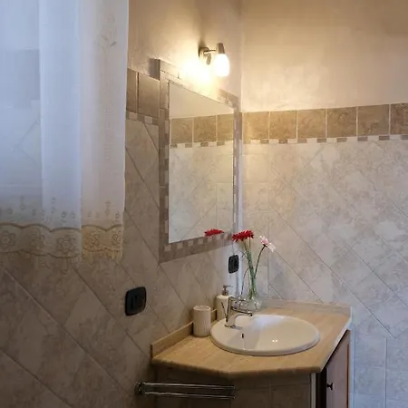 Bed & Breakfast Iolanda Un In Relax Vista Mare E Montagna