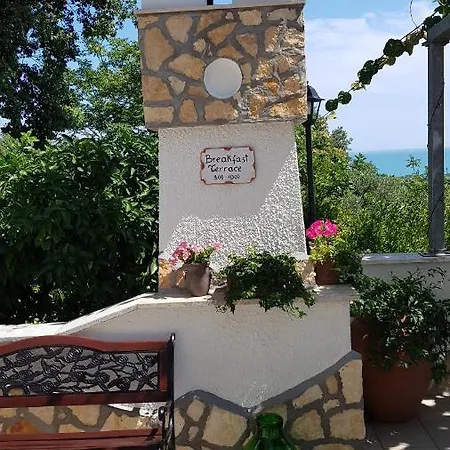 לינה וארוחת בוקר Iolanda Un In Relax Vista Mare E Montagna