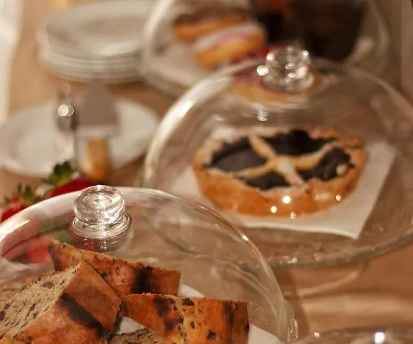 Iolanda Un In Relax Vista Mare E Montagna 住宿加早餐酒店 福萨切西亚