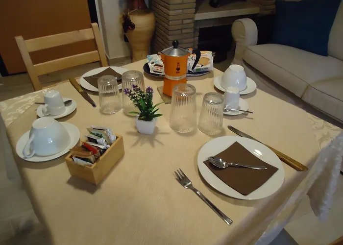 住宿加早餐酒店 Iolanda Un In Relax Vista Mare E Montagna 4*